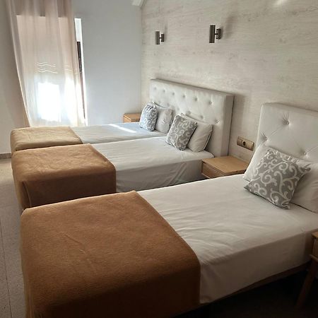 Apartmentos Ramblas 108 Barcelona Exterior foto